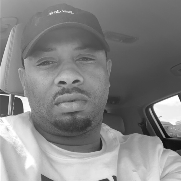 Meet your Posher, Josh - Picture 1 of 1